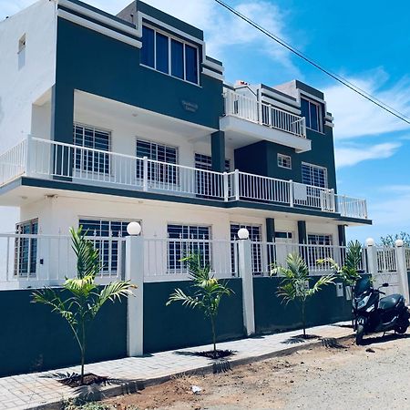 Villa Residencial Eunice Praia Exterior foto